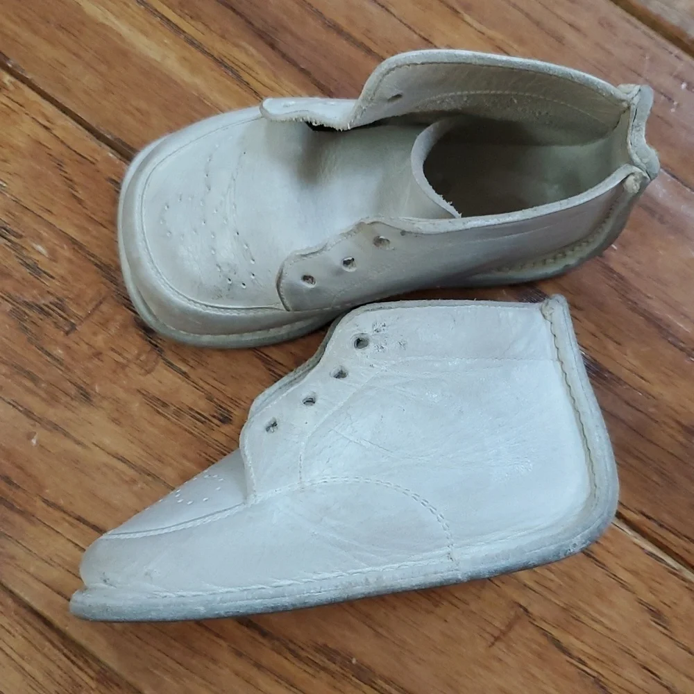 Baby Jumping Jacks Vintage White Shoes